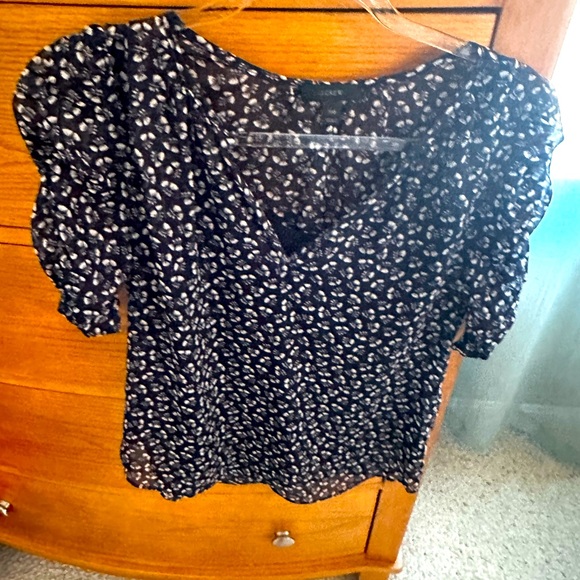 JCREW women’s XXS navy floral print blouse with inset cami worn one time - Picture 1 of 4